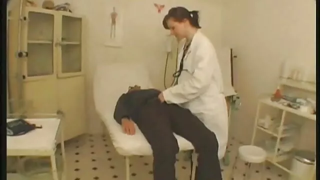 پورنو داغ بدون ثبت نام  من به خانه پزشک زنگ زدم تا با او رابطه جنسی عکس سکسی پسر مادر برقرار کنم