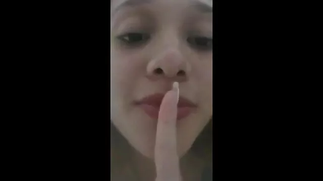 پورنو داغ بدون ثبت نام  همسر خدمات شوهر را در خانه در رختخواب عکس های سکسی مادر وپسر جذب می کند