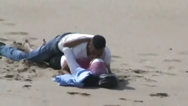 پورنو داغ بدون ثبت نام  یک پیرزن در بازیگری با یک مرد خونسرد عکس سکسی پسر دختر است